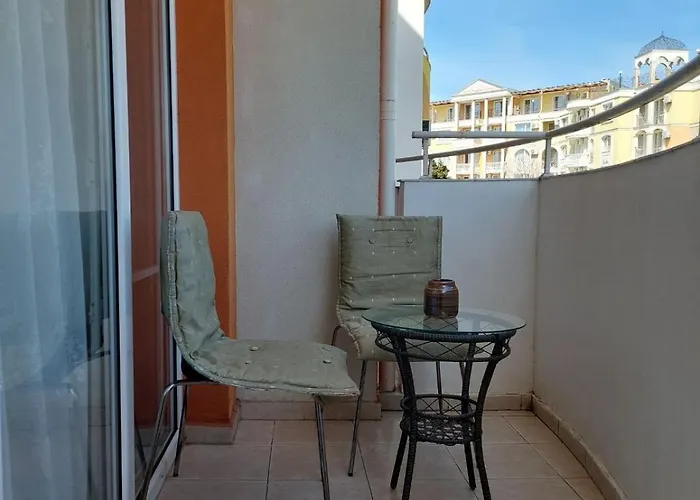 студия в центре солнечного берега Apartamento *